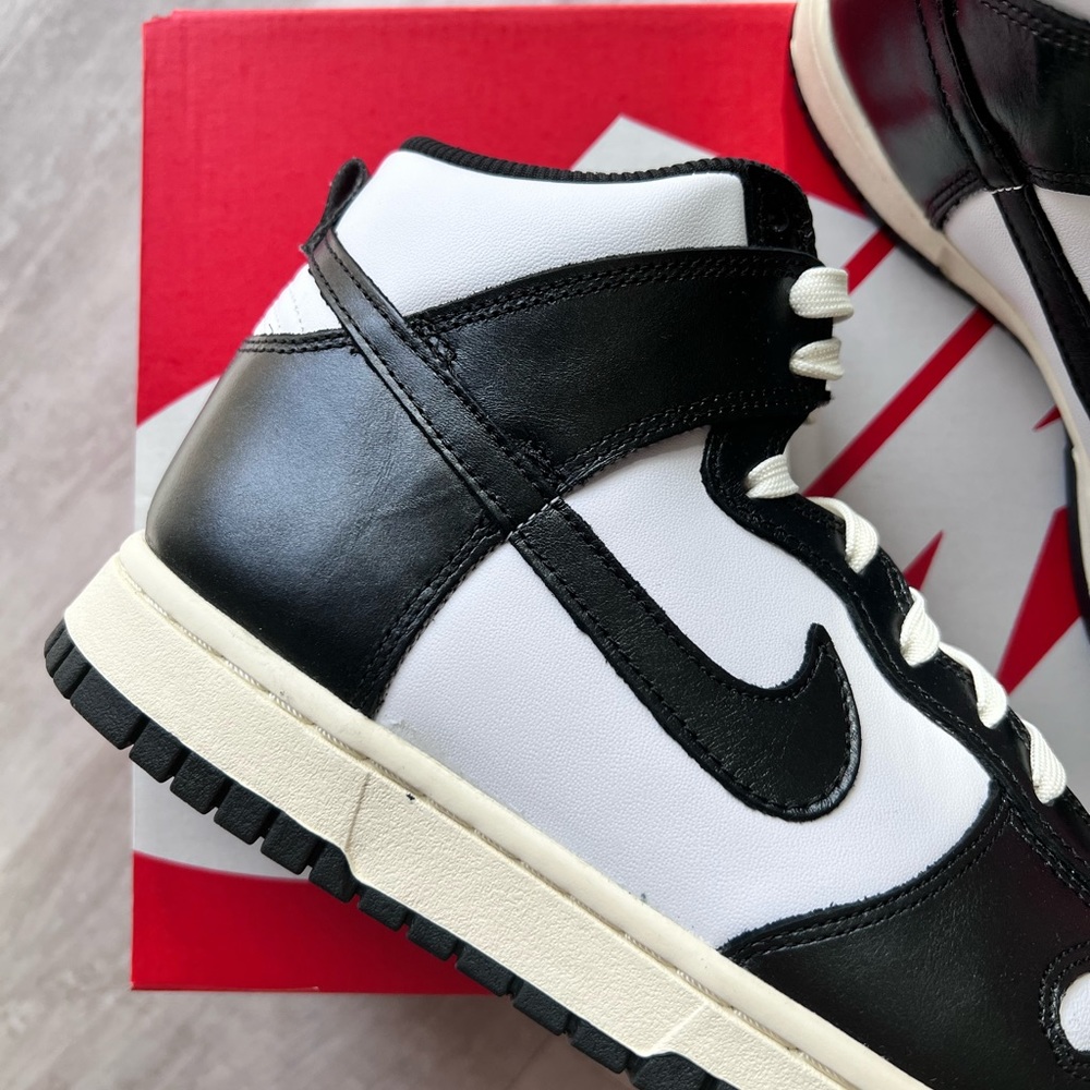 Nike Dunk High Vintage Panda W8 - Picture 6 of 8